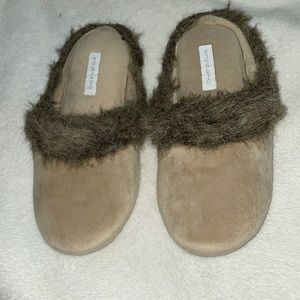 5-6 Slippers by Charter Club - soft with faux fur
